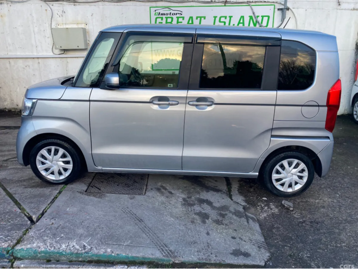 Honda Fit Hatchback, Petrol, 2019, Silver