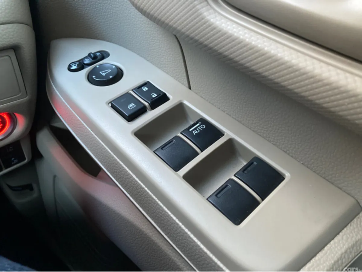 Honda Fit Hatchback, Petrol, 2019, Silver