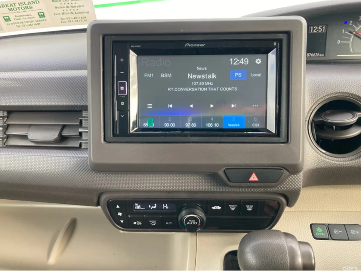 Honda Fit Hatchback, Petrol, 2018, White