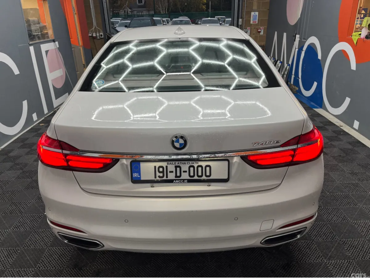 BMW 7-Series Saloon, Petrol Plug-in Hybrid, 2016, White