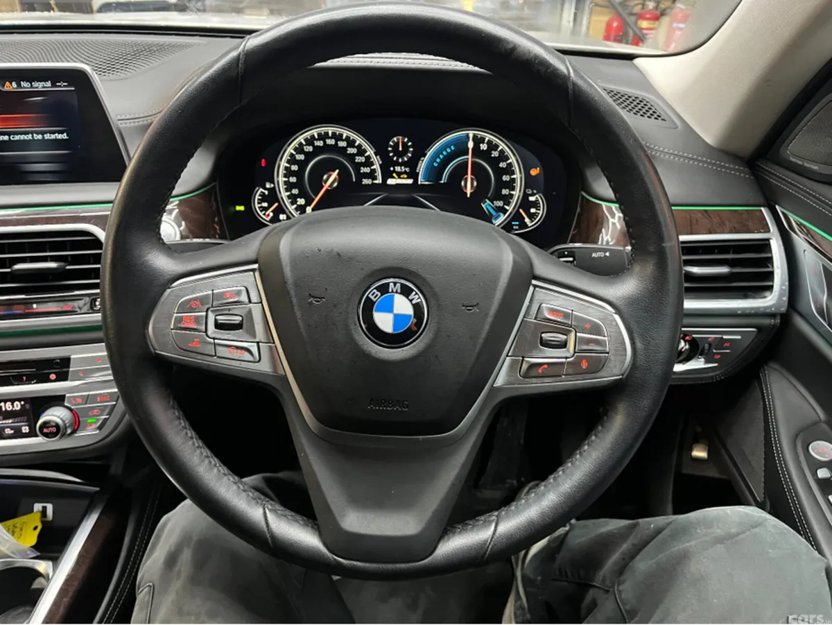 BMW 7-Series Saloon, Petrol Plug-in Hybrid, 2016, White