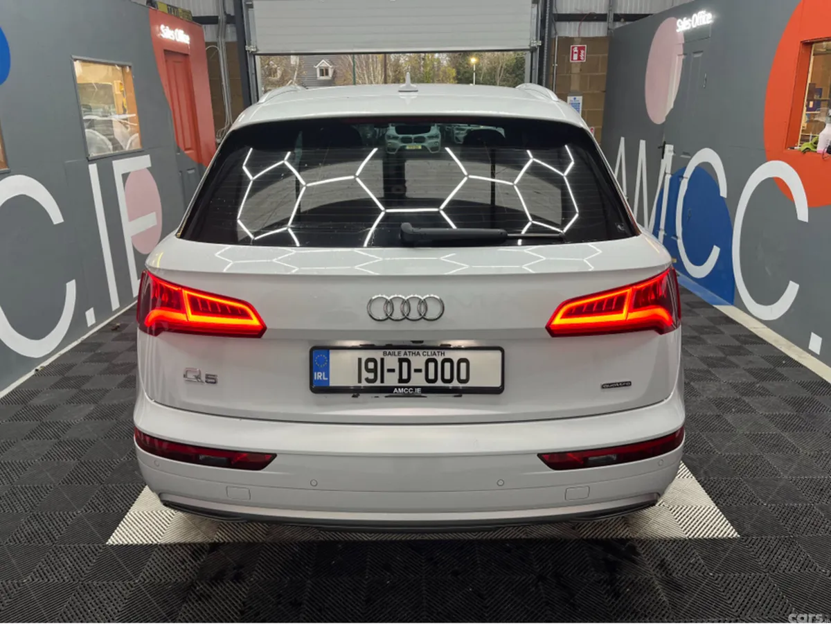 Audi Q5 SUV, Diesel, 2019, White
