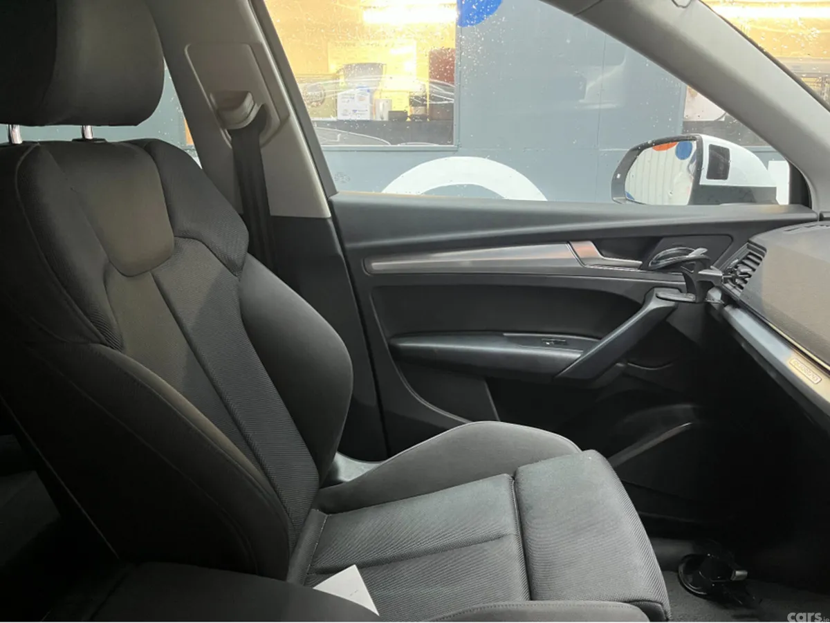 Audi Q5 SUV, Diesel, 2019, White