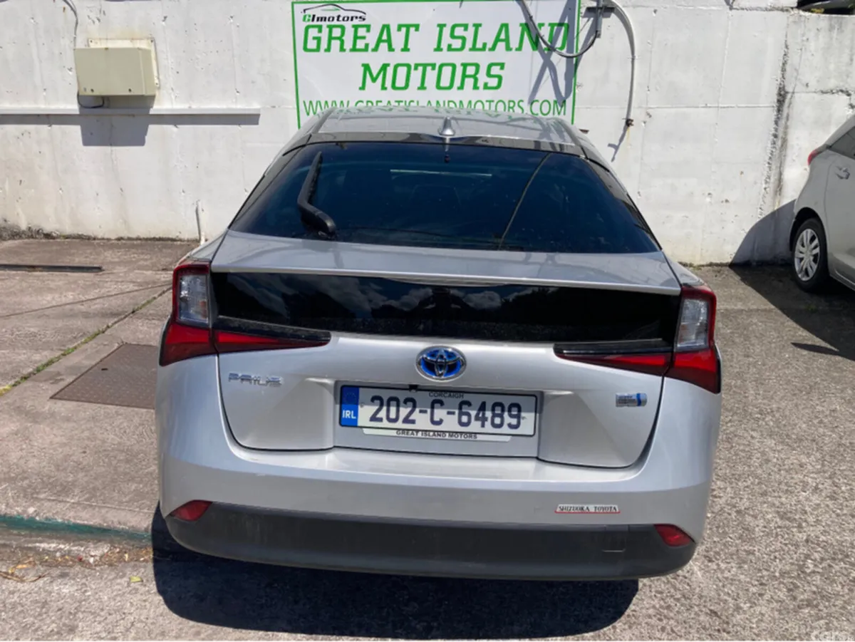 Toyota Prius Hatchback, Petrol Hybrid, 2020, Silver