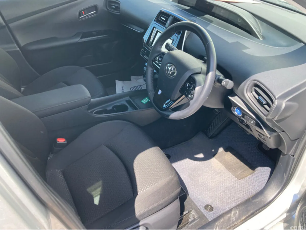 Toyota Prius Hatchback, Petrol Hybrid, 2020, Silver