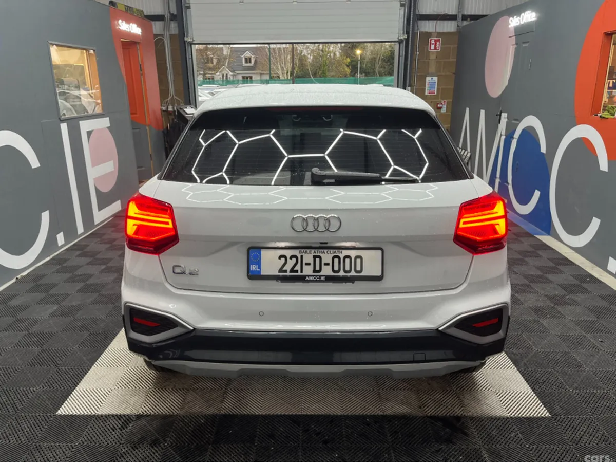 Audi Q2 SUV, Petrol, 2022, White
