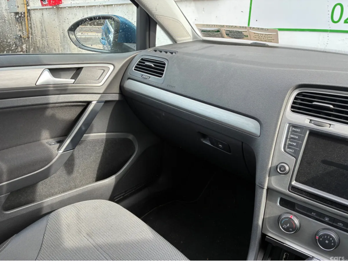 Volkswagen Golf Estate, Petrol, 2014, Blue