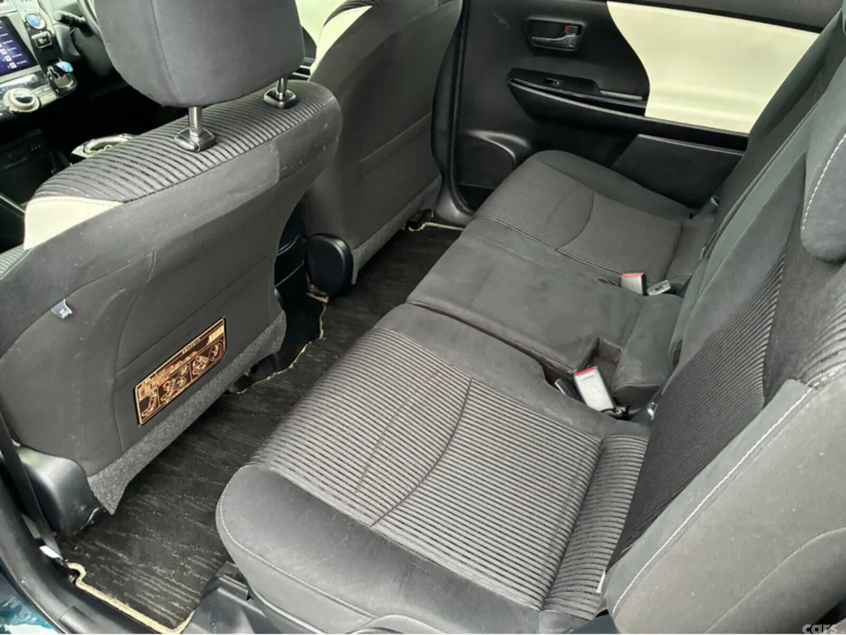 Toyota Prius Hatchback, Petrol Hybrid, 2017, Black