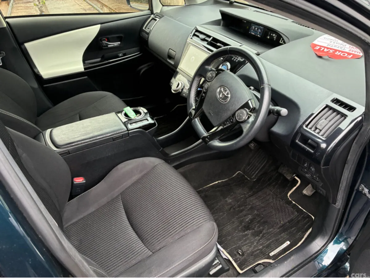 Toyota Prius Hatchback, Petrol Hybrid, 2017, Black