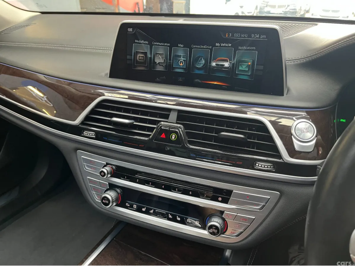 BMW 7-Series Saloon, Petrol Plug-in Hybrid, 2016, White