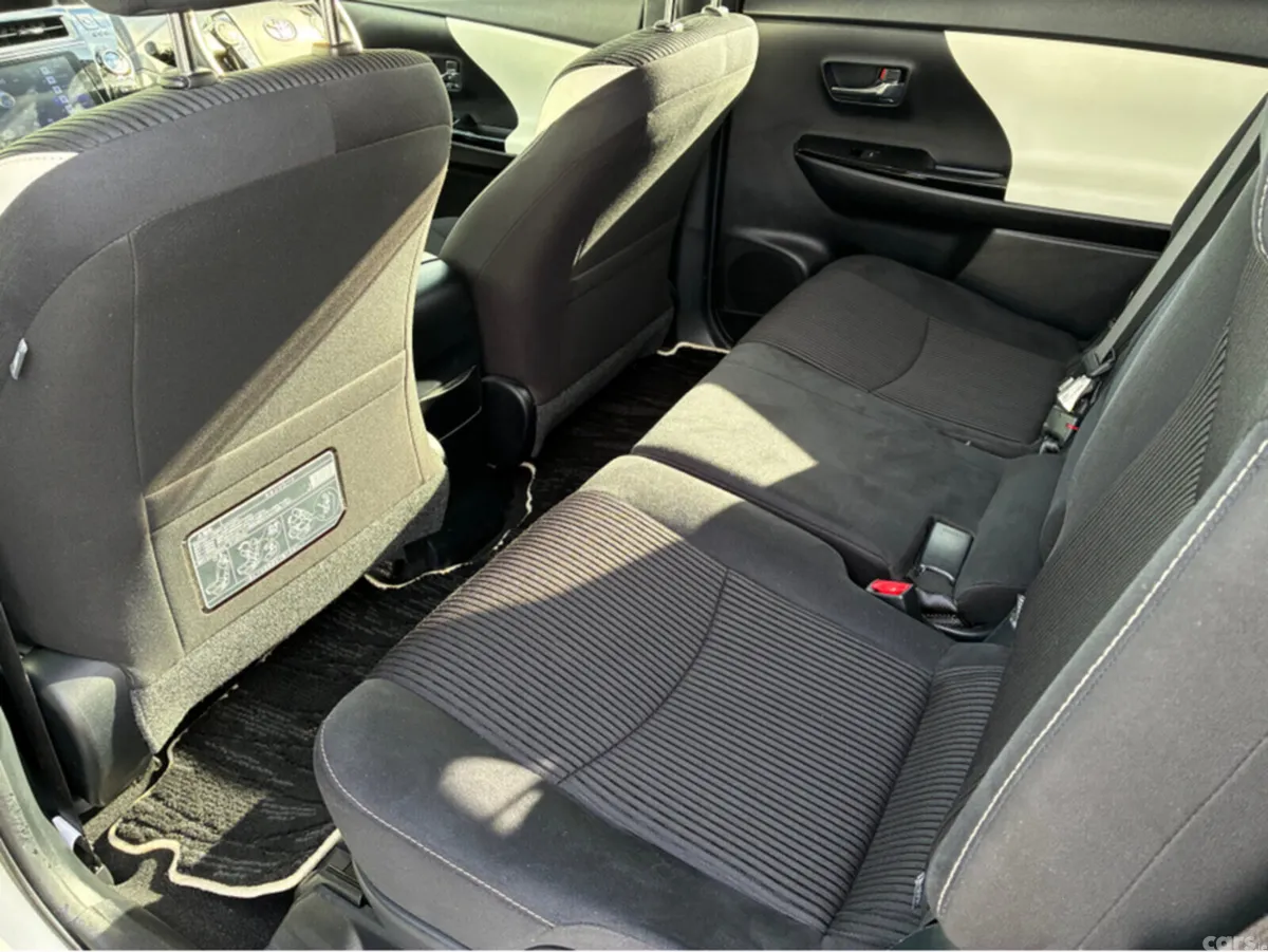 Toyota Prius Estate, Petrol Hybrid, 2018, White