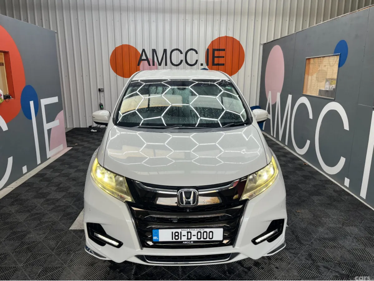 Honda Odyssey SUV, Petrol Hybrid, 2018, White
