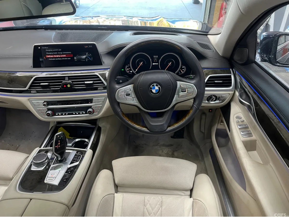 BMW 7-Series Saloon, Petrol Hybrid, 2018, Blue