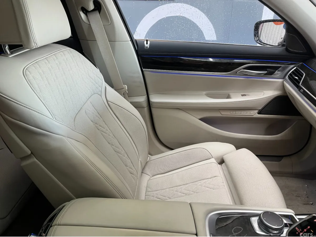 BMW 7-Series Saloon, Petrol Hybrid, 2018, Blue