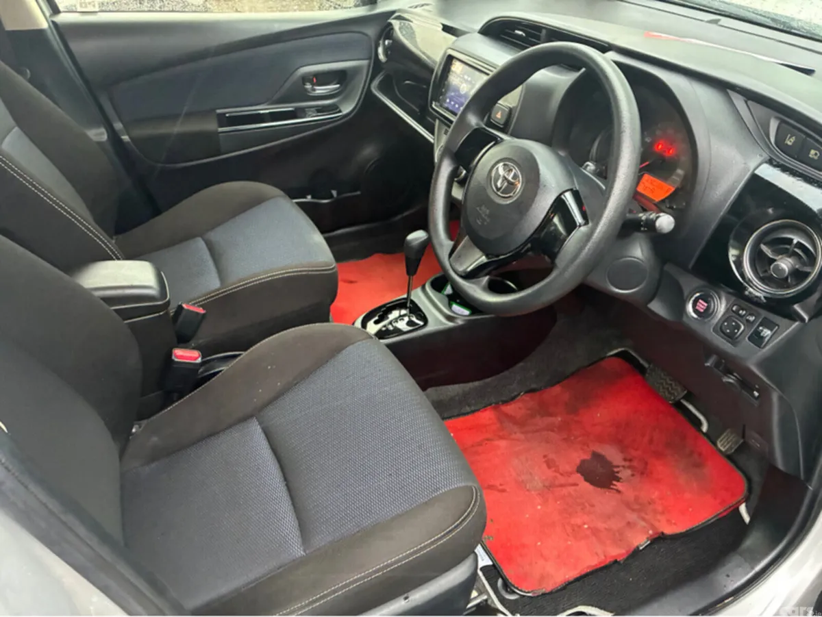 Toyota Vitz Hatchback, Petrol, 2018, Silver
