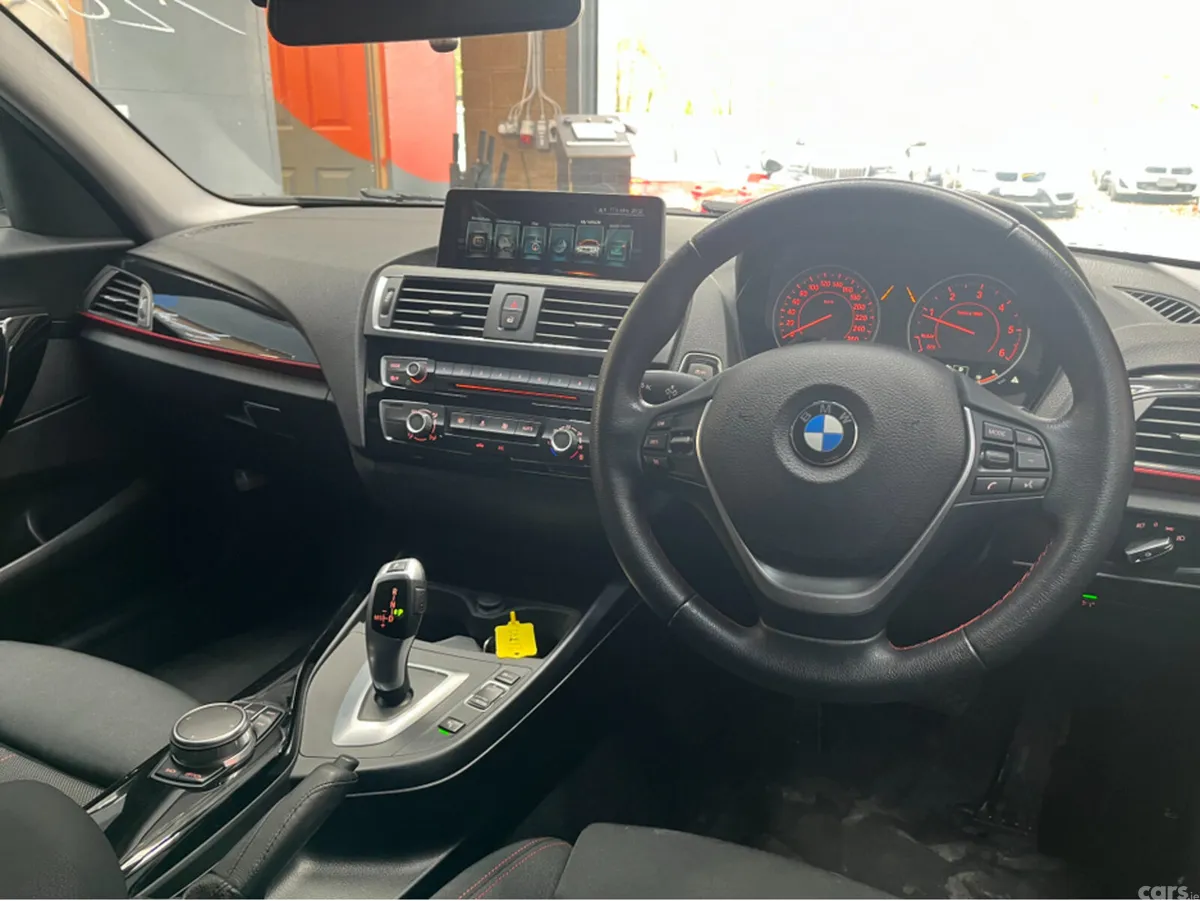 BMW 1-Series Hatchback, Diesel, 2017, White