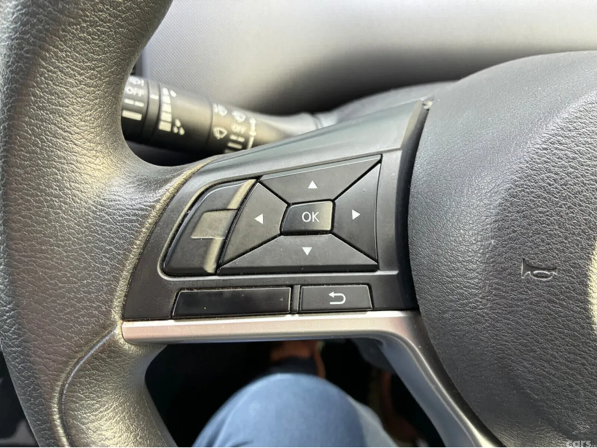 Nissan Serena MPV, Petrol Hybrid, 2017, Silver