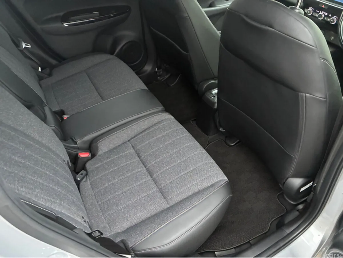 Honda Fit Hatchback, Petrol Hybrid, 2021, Silver