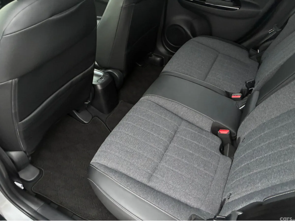 Honda Fit Hatchback, Petrol Hybrid, 2021, Silver