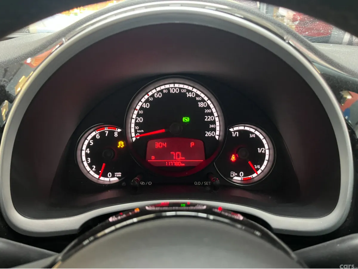 Volkswagen Beetle Hatchback, Petrol, 2015, Black
