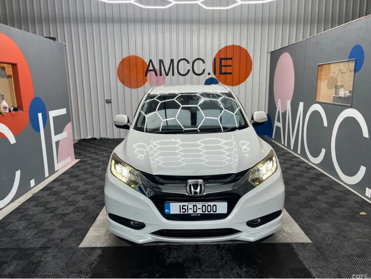 Honda Vezel SUV, Petrol Hybrid, 2015, White
