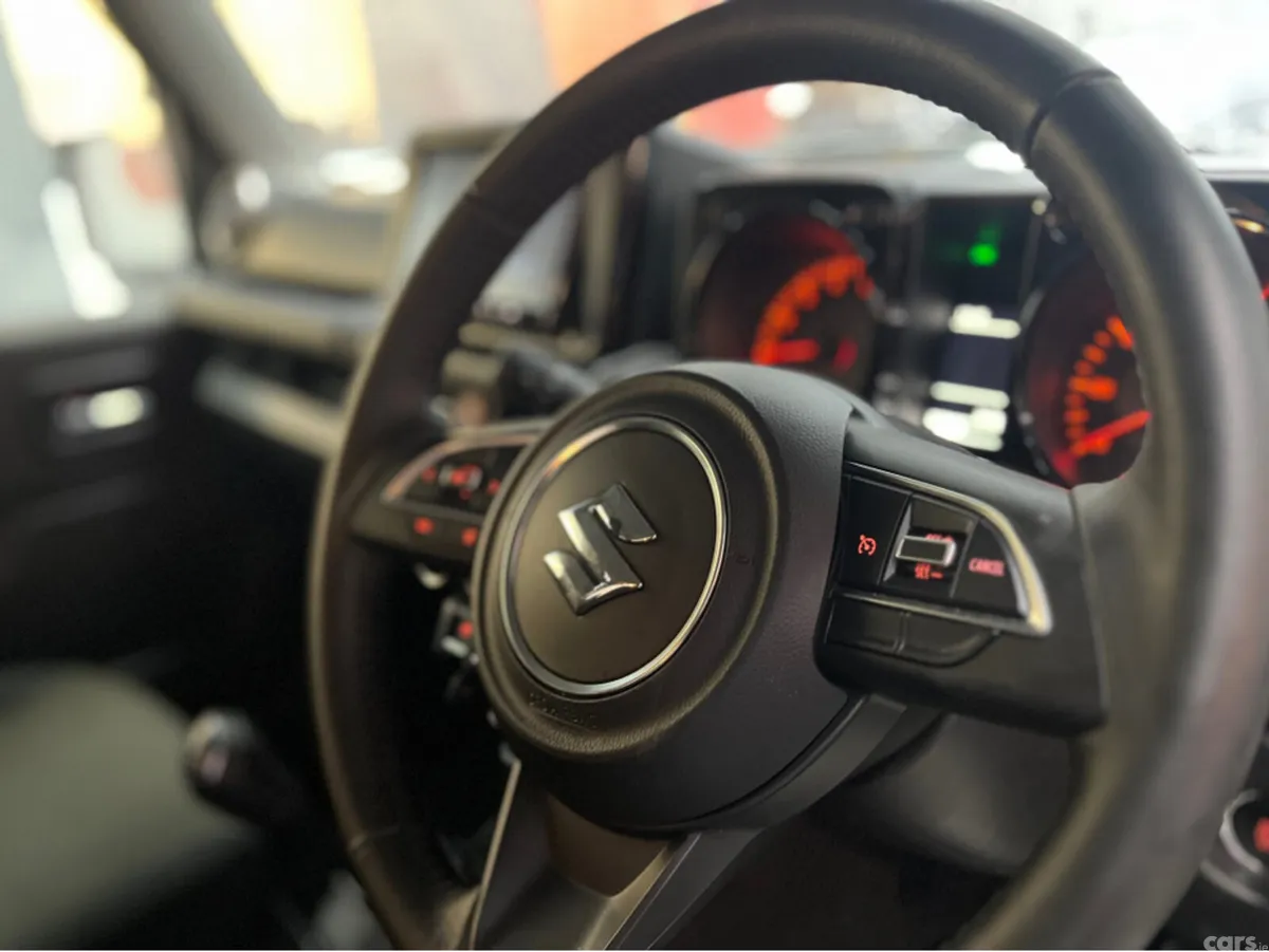 Suzuki Jimny MPV, Petrol, 2023, Green