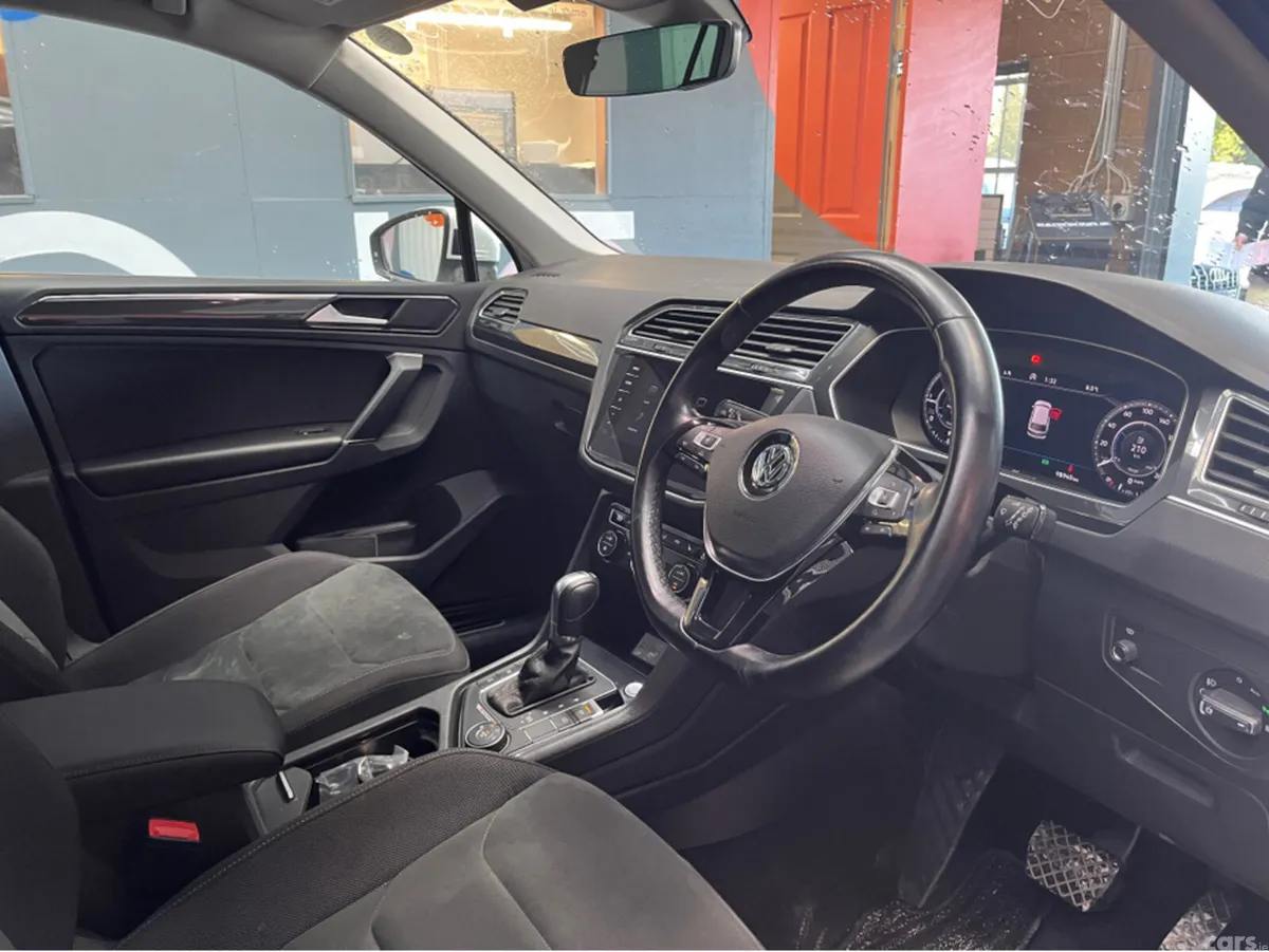 Volkswagen Tiguan SUV, Diesel, 2018, White