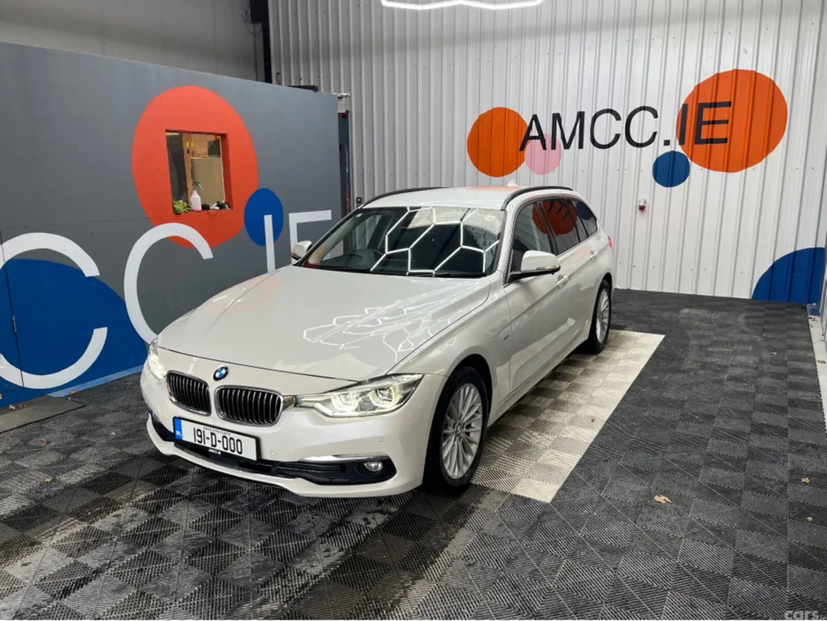 BMW 3-Series Estate, Diesel, 2019, White