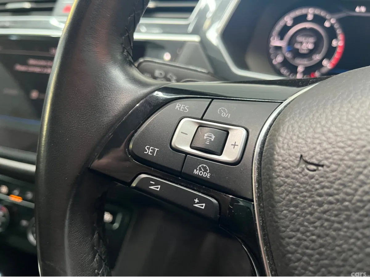 Volkswagen Tiguan SUV, Diesel, 2018, White