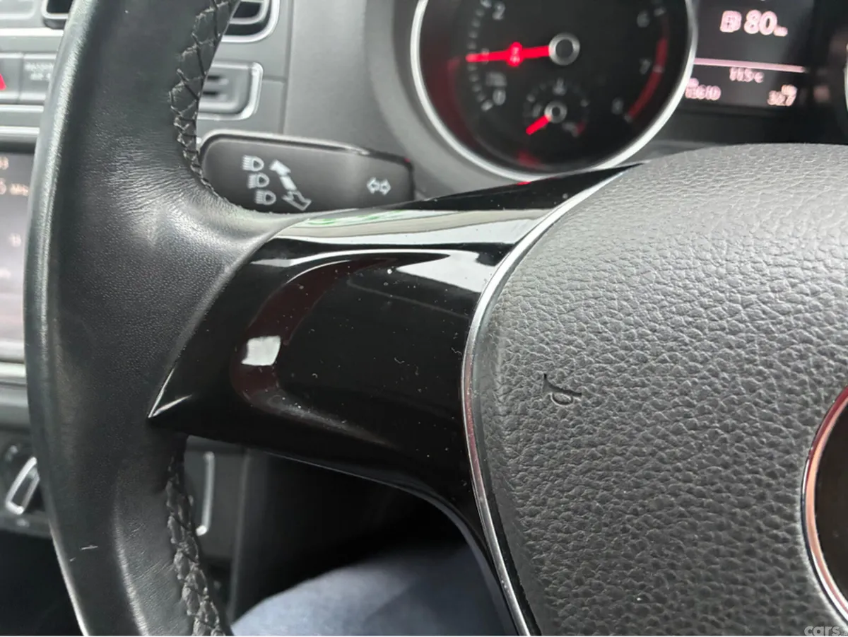 Volkswagen Polo Hatchback, Petrol, 2016, Silver