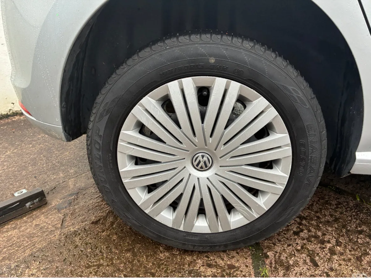 Volkswagen Polo Hatchback, Petrol, 2016, Silver