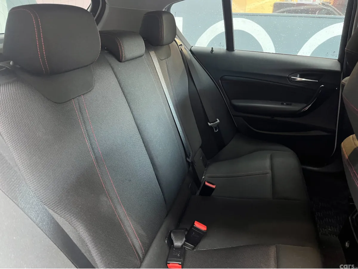 BMW 1-Series Hatchback, Petrol, 2017, White