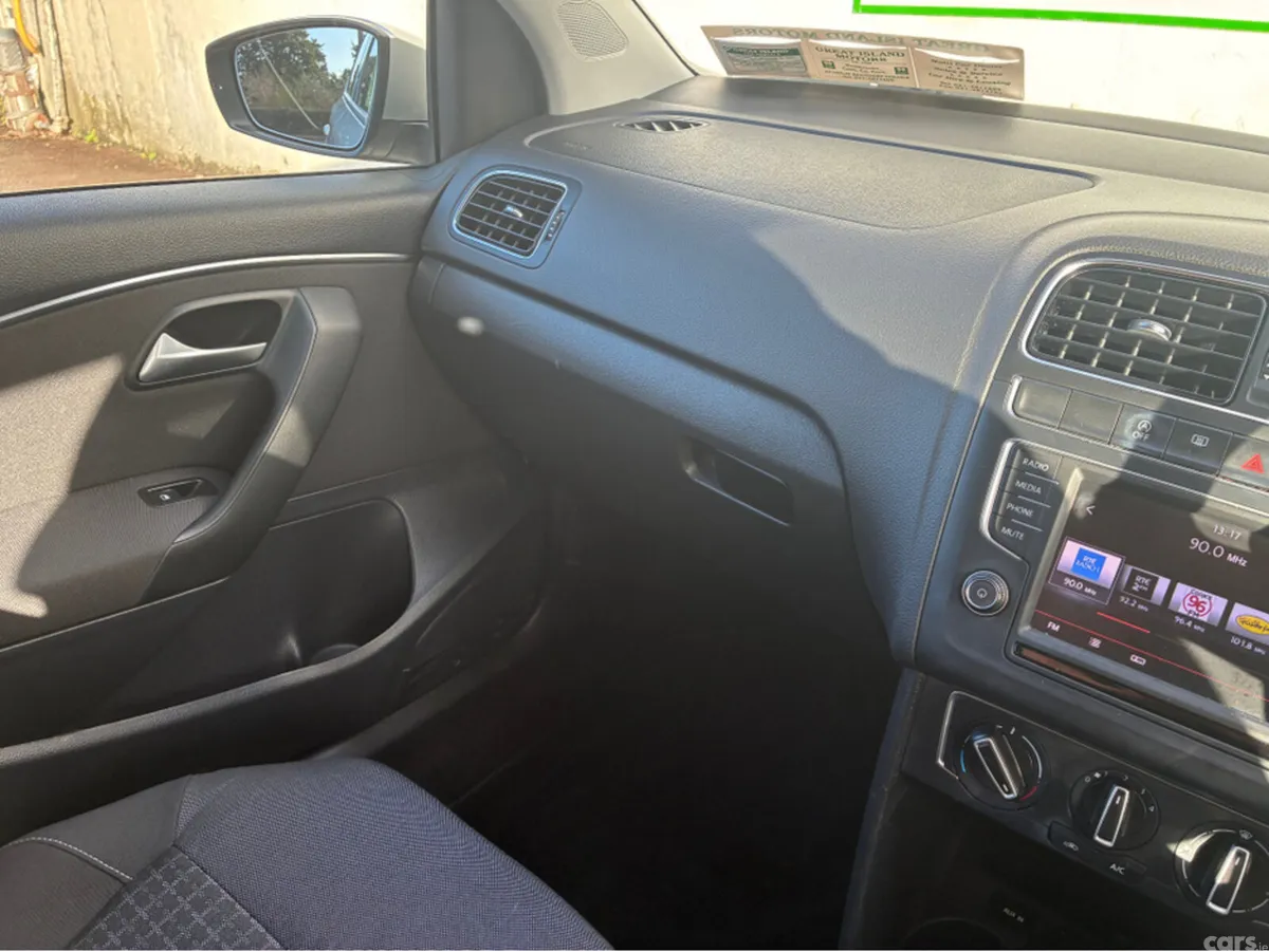 Volkswagen Polo Hatchback, Petrol, 2015, Silver