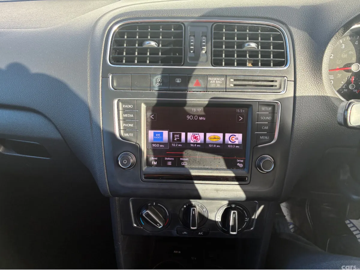 Volkswagen Polo Hatchback, Petrol, 2015, Silver