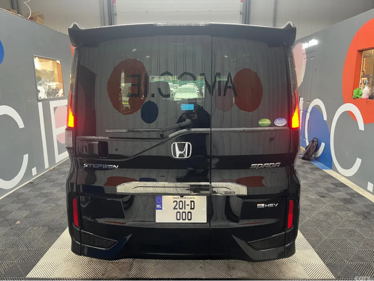Honda Stepwagon MPV, Petrol Hybrid, 2020, Black