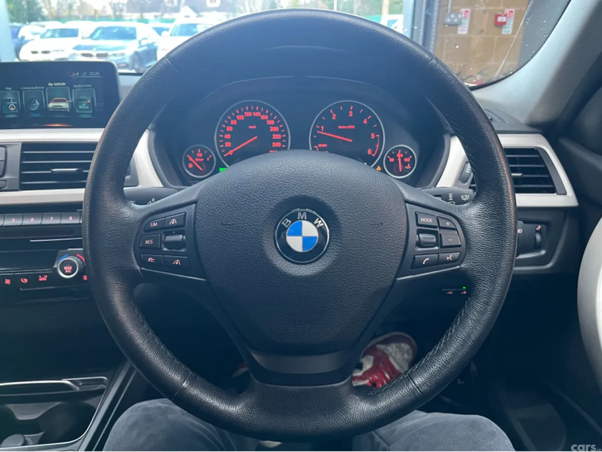 BMW 3-Series Hatchback, Diesel, 2017, White