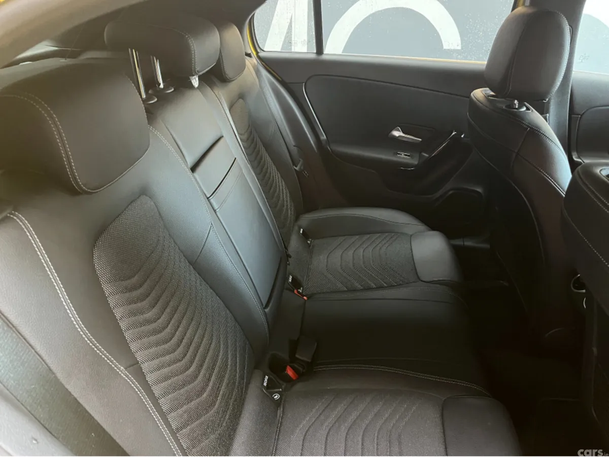 Mercedes-Benz A-Class Hatchback, Diesel, 2019, Yellow