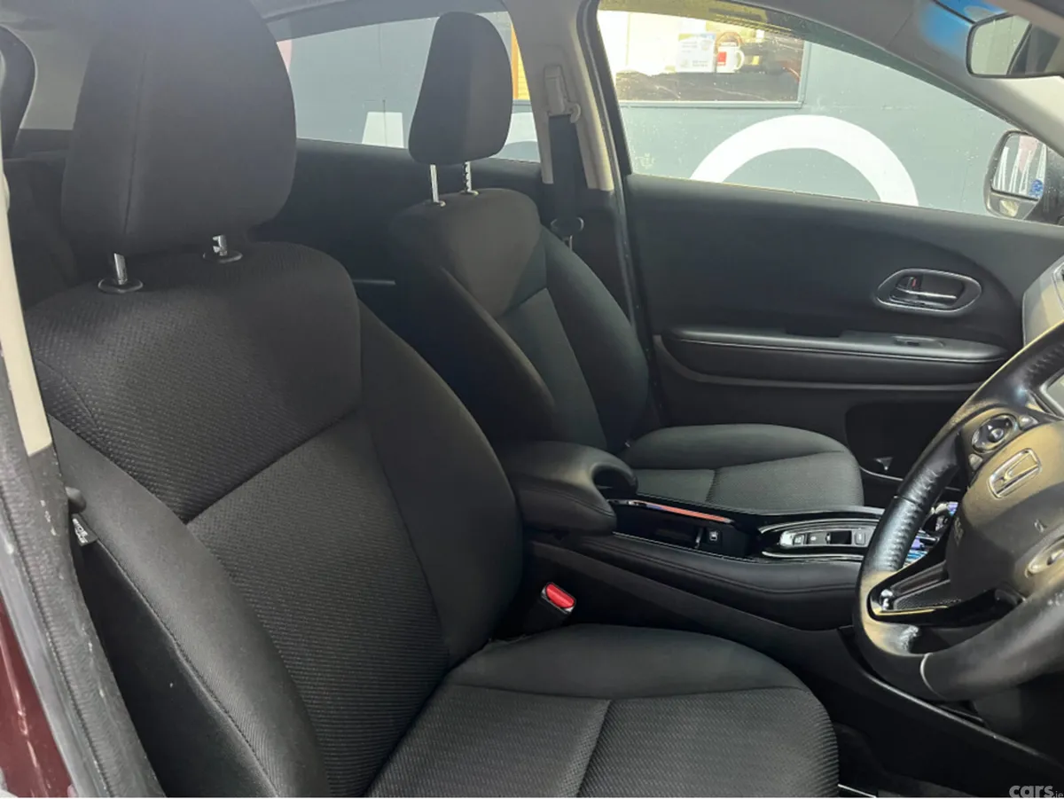 Honda Vezel SUV, Petrol Hybrid, 2015, Red