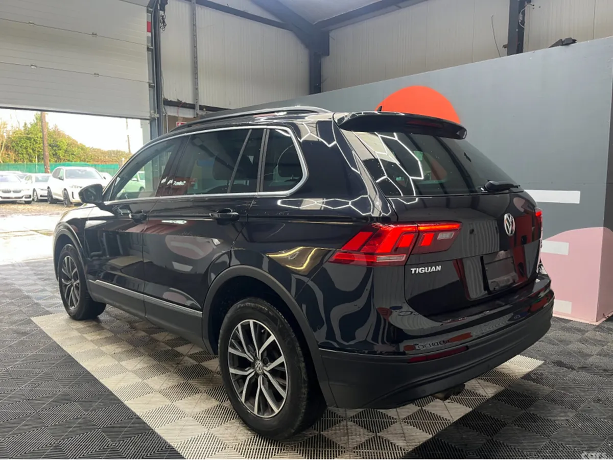 Volkswagen Tiguan SUV, Diesel, 2019, Black