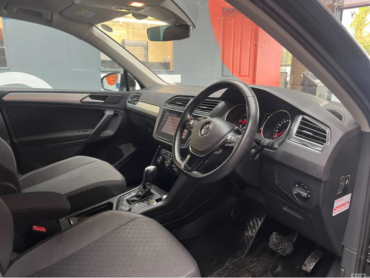 Volkswagen Tiguan SUV, Diesel, 2019, Black