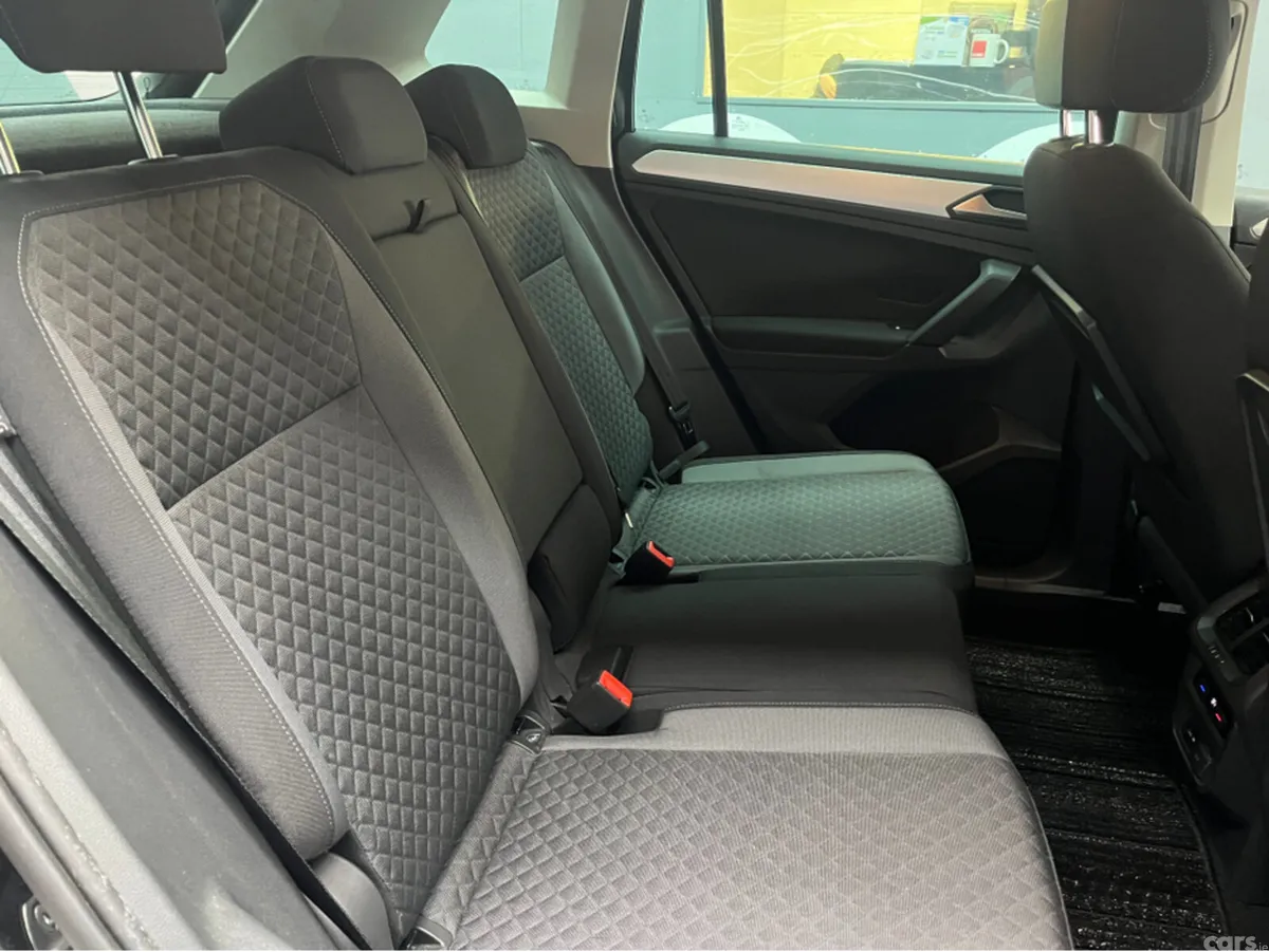 Volkswagen Tiguan SUV, Diesel, 2019, Black