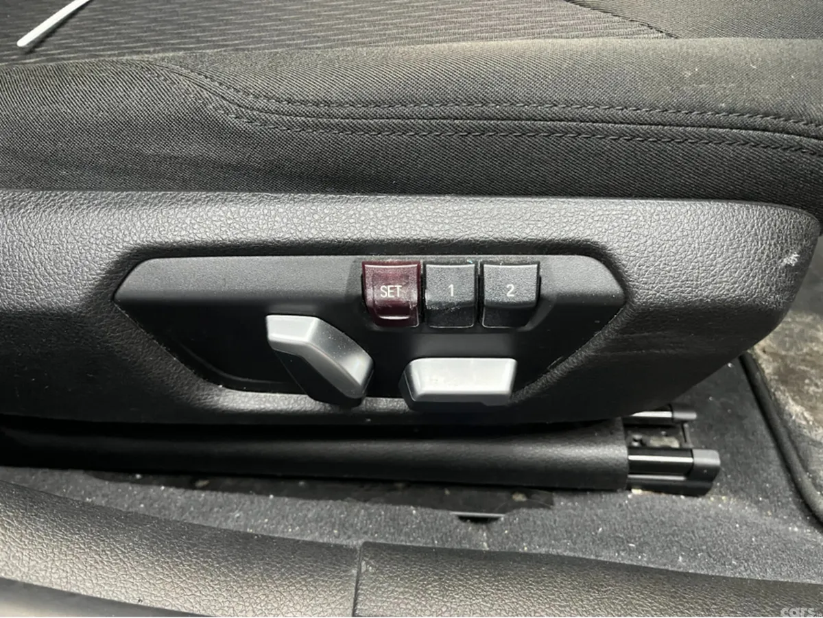 BMW 3-Series Saloon, Diesel, 2017, Silver