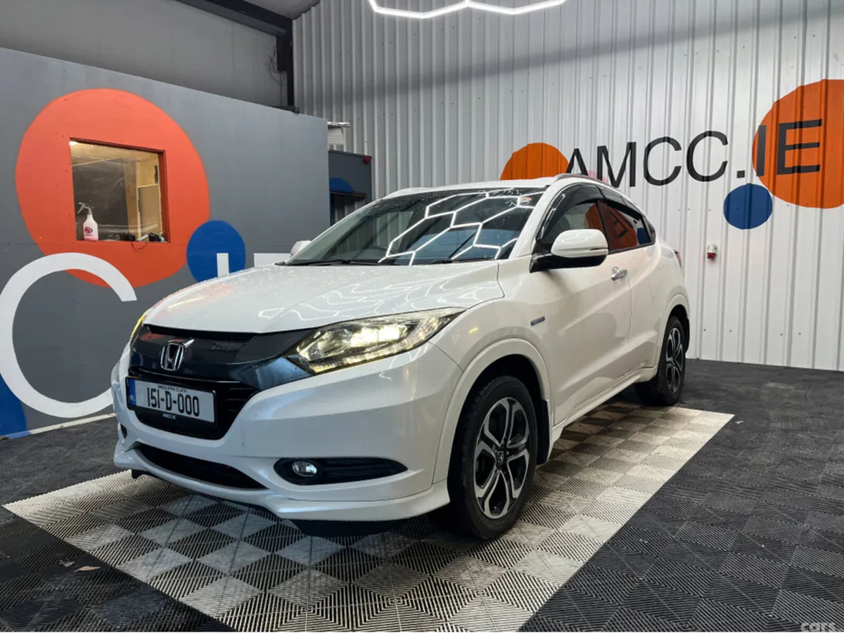 Honda Vezel SUV, Petrol Hybrid, 2015, White