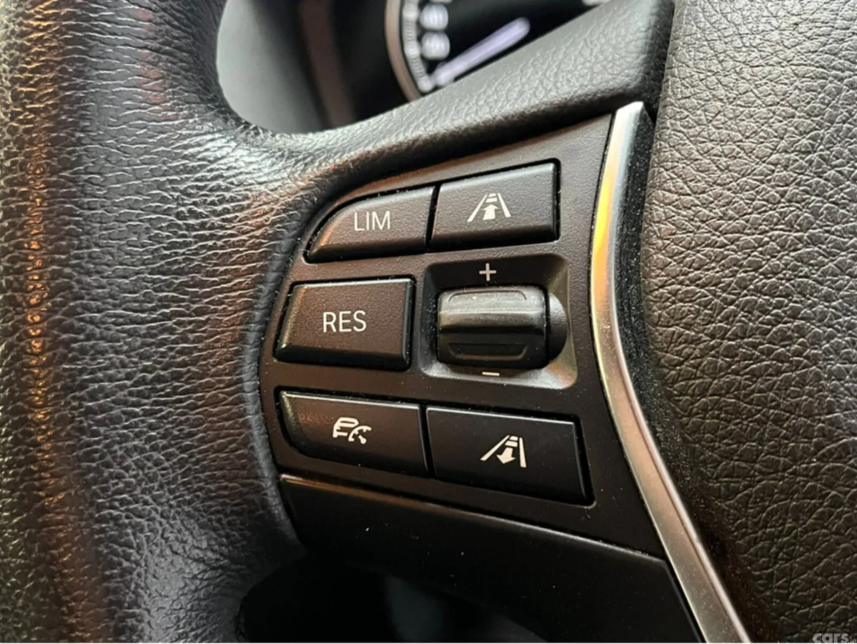 BMW 1-Series Hatchback, Diesel, 2017, White