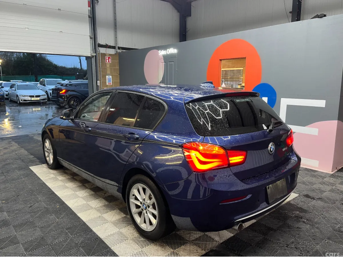 BMW 1-Series Hatchback, Diesel, 2016, Blue