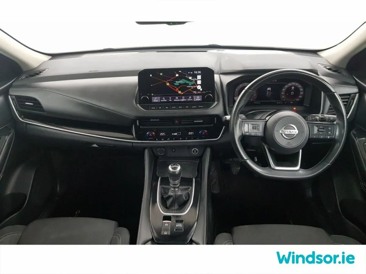 Nissan Qashqai MPV, Petrol, 2022, Grey