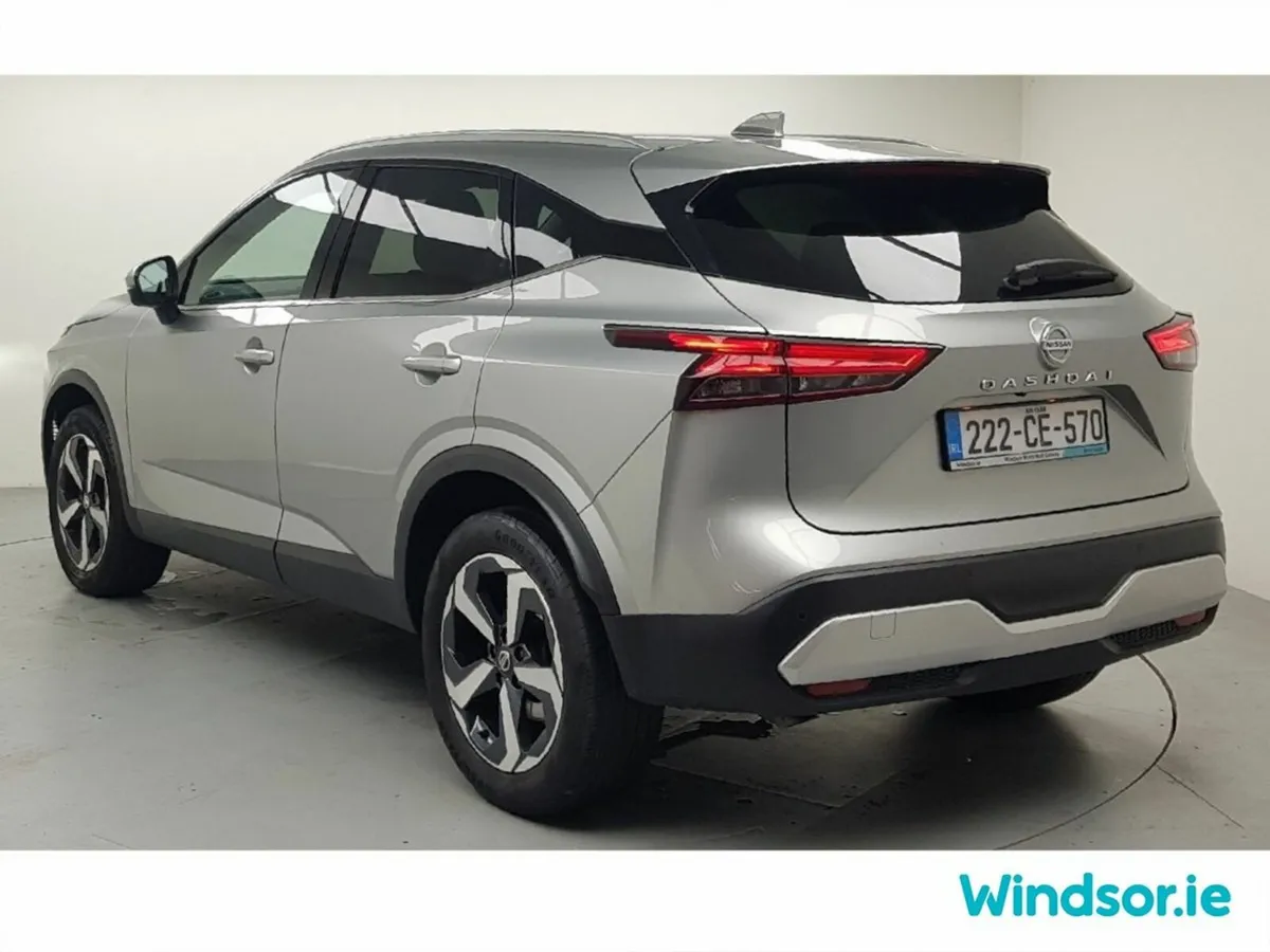 Nissan Qashqai MPV, Petrol, 2022, Grey