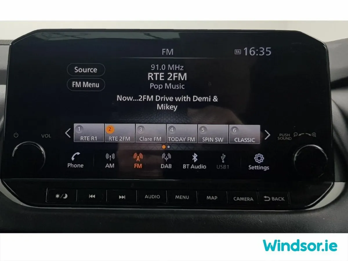 Nissan Qashqai MPV, Petrol, 2022, Grey