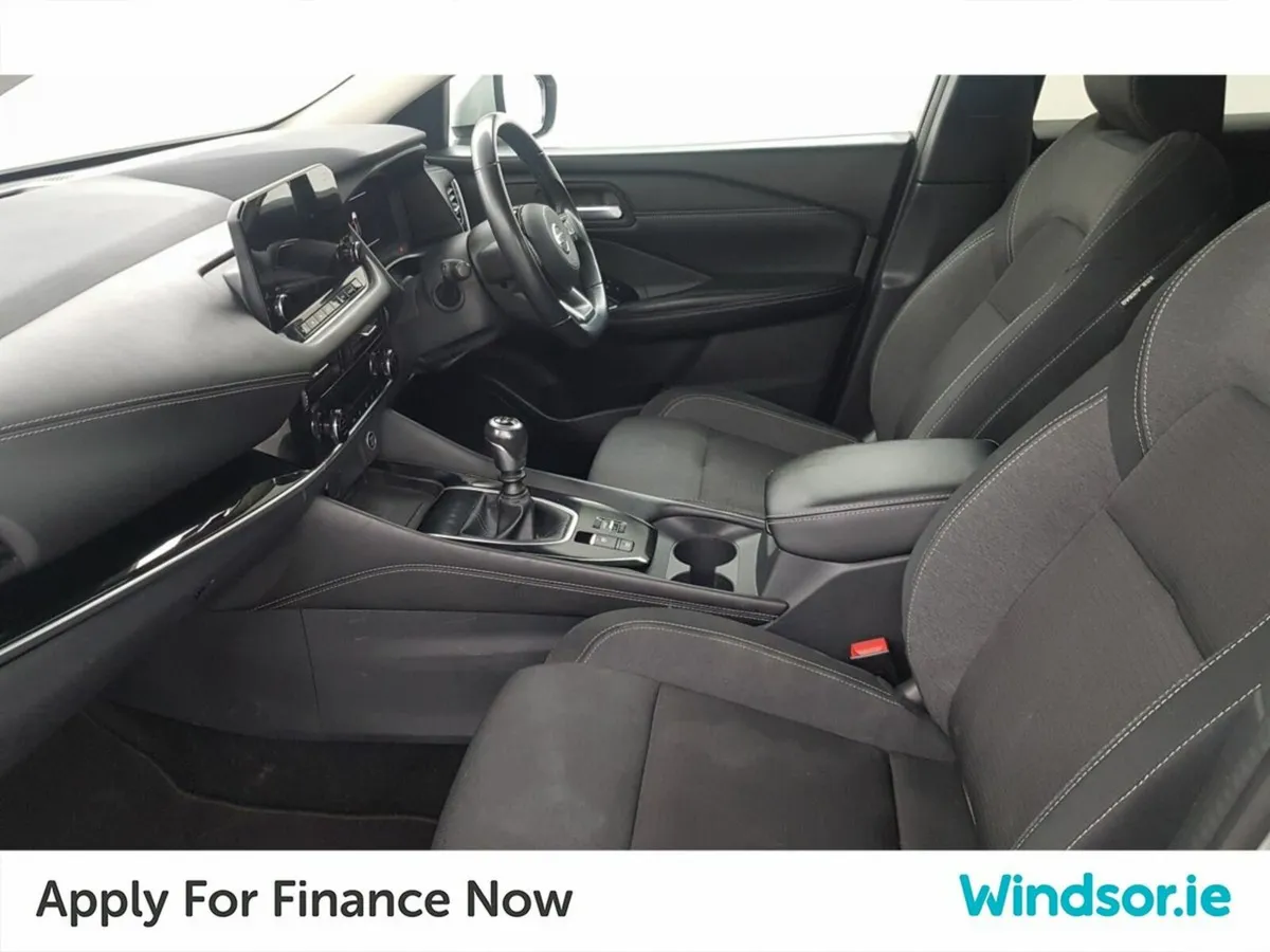 Nissan Qashqai MPV, Petrol, 2022, Grey