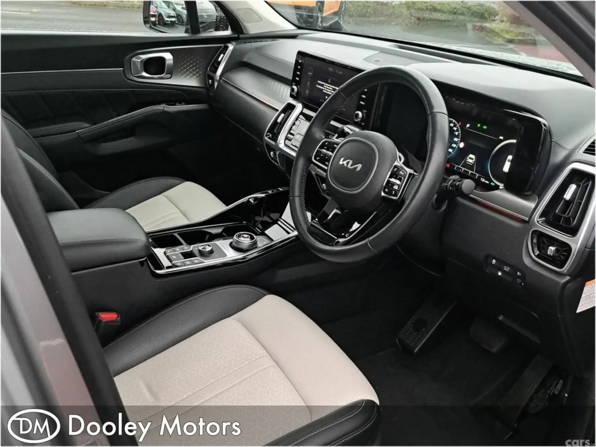 Kia Sorento SUV, Petrol Plug-in Hybrid, 2024, Grey